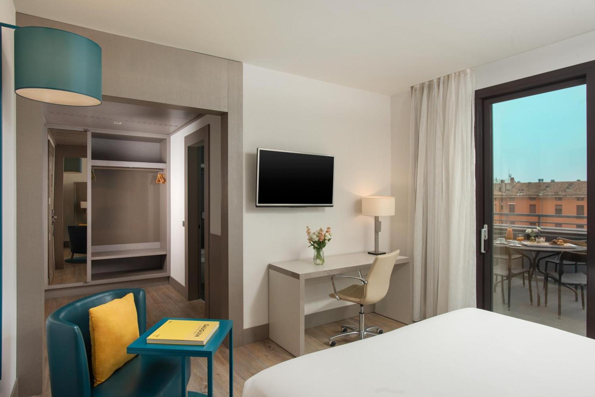 Superior Double or Twin Room Terrace,1742877793:JPEG